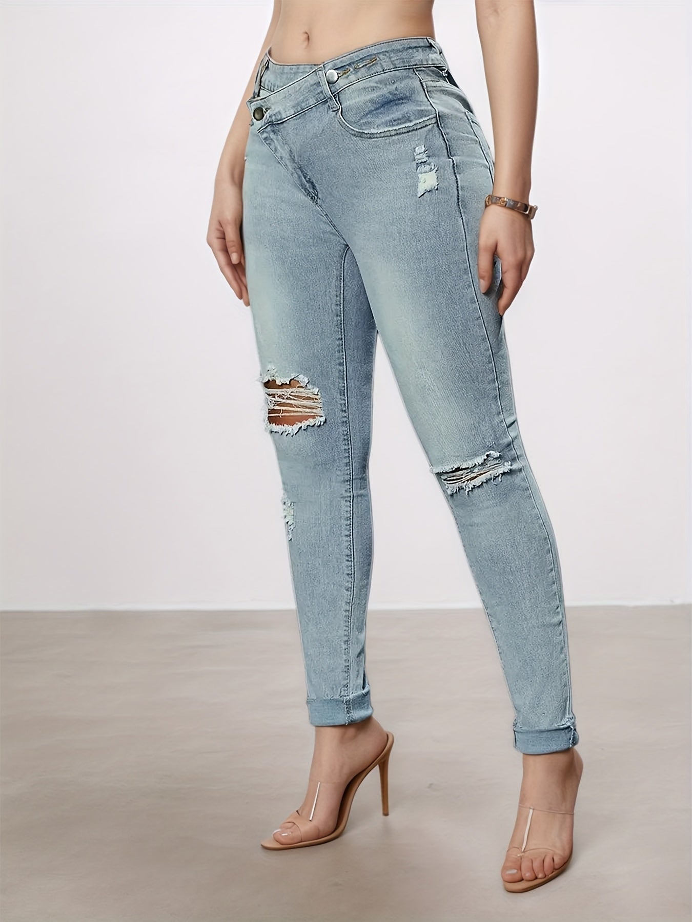 Women’s Slim Fit Tear Washed Denim Jeans, Design With A Beautiful Waist Belt