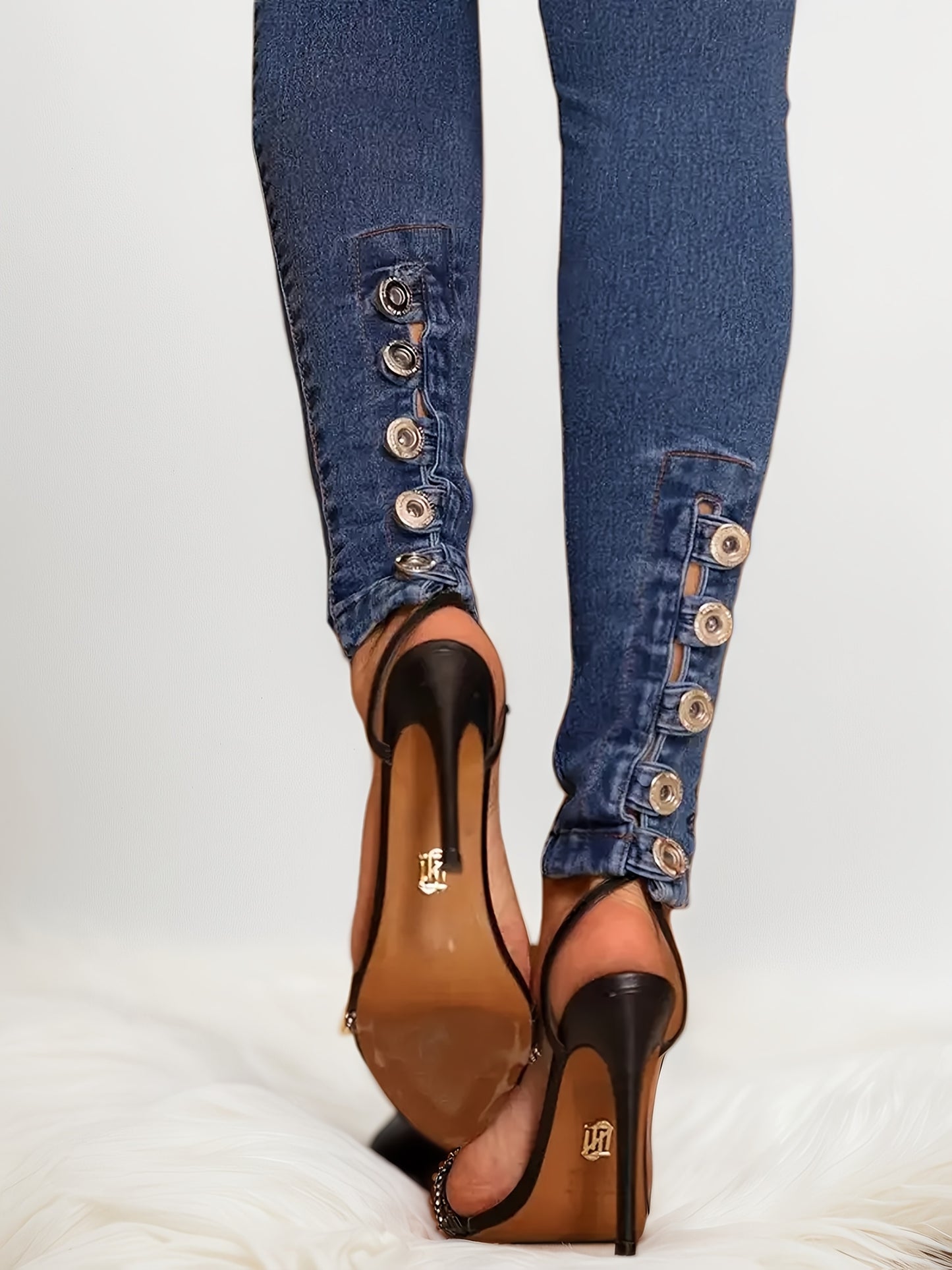 Women's High waisted Denim Pants With Button Decoration