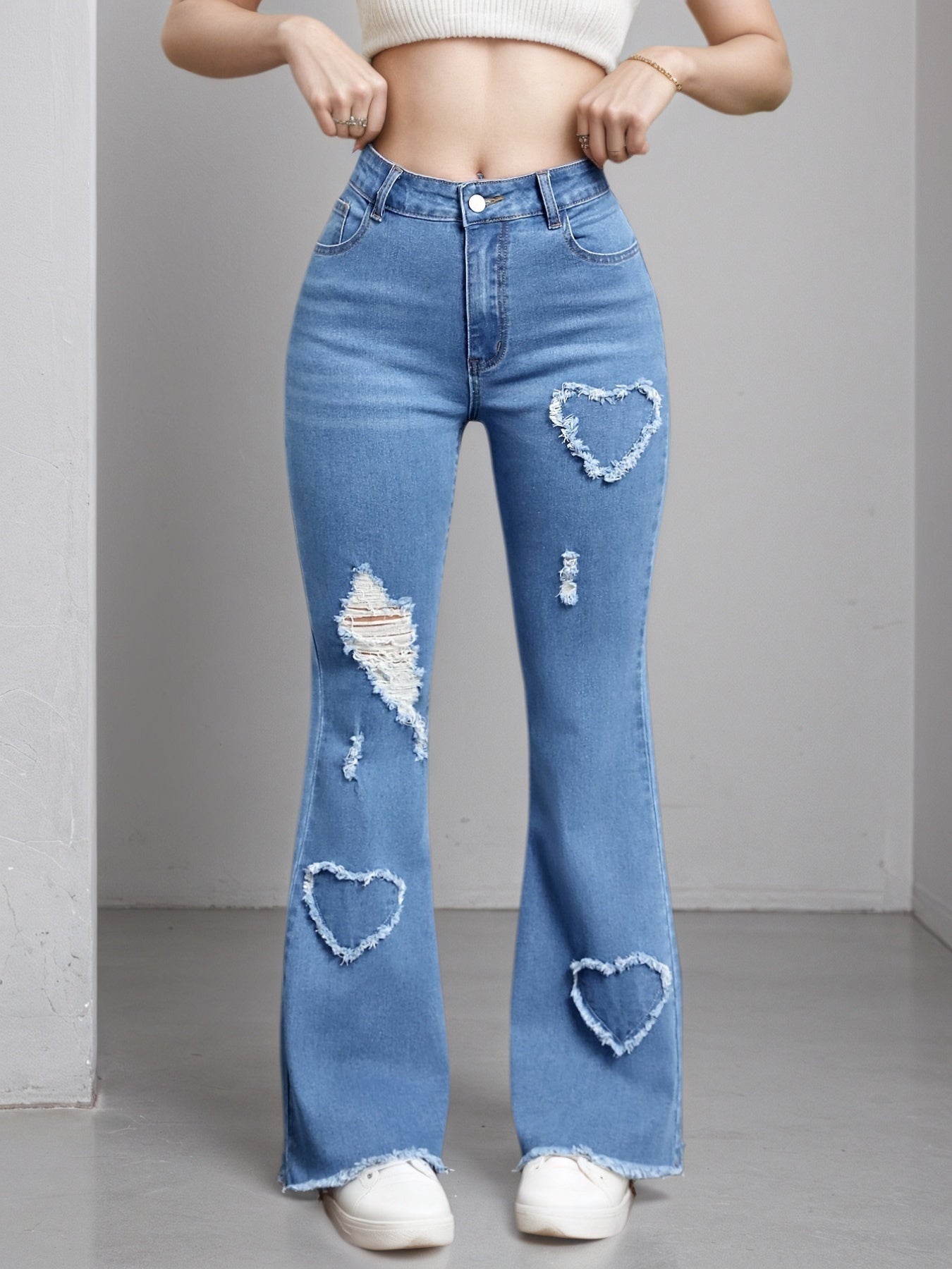 Women'S High-Stretch Flare Jeans With Heart Embroidery Patchwork - Trendy Distressed Denim Bell Bottoms