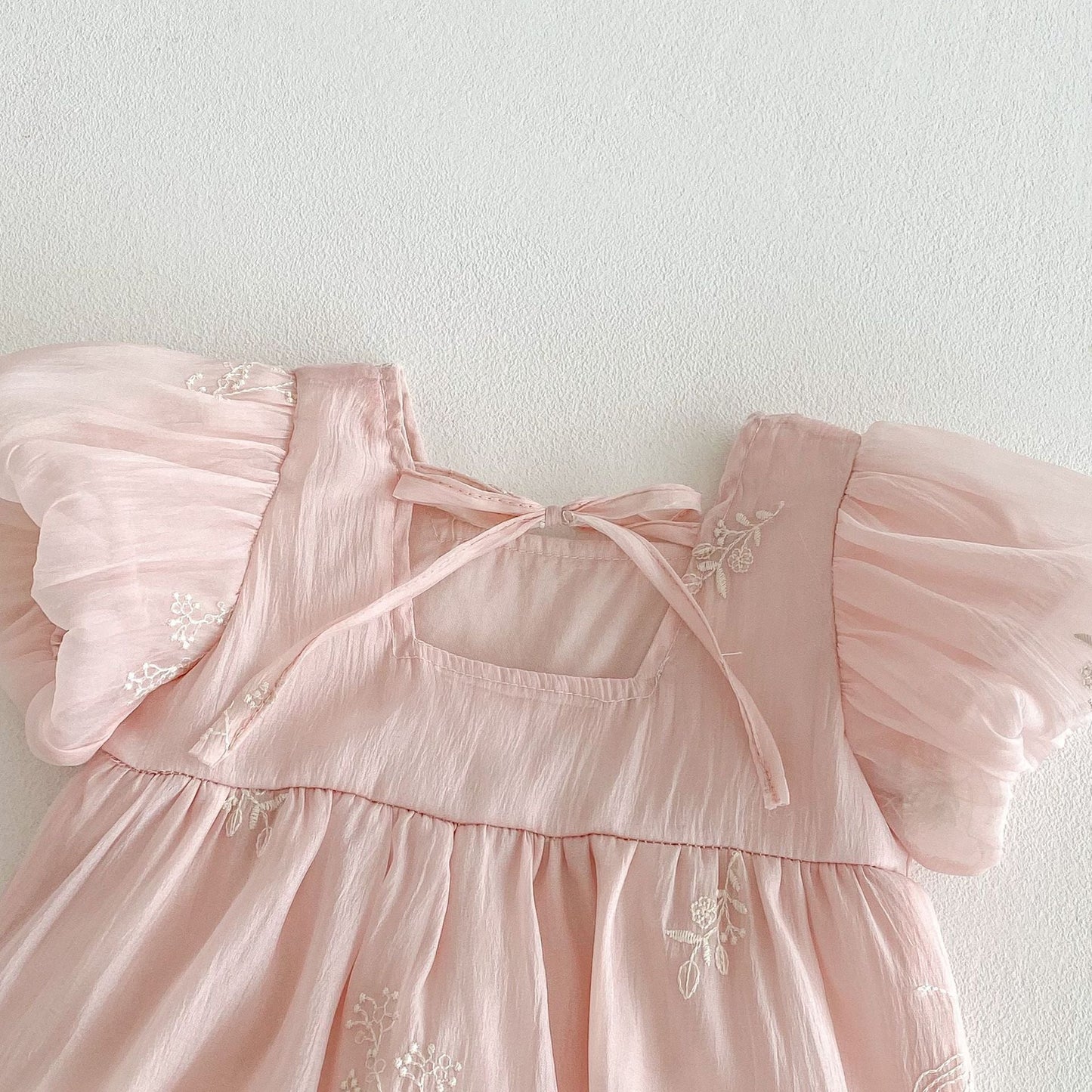 Summer Arrival Baby Girls Cute Pink Short Sleeves Flowers Embroidered Onesies