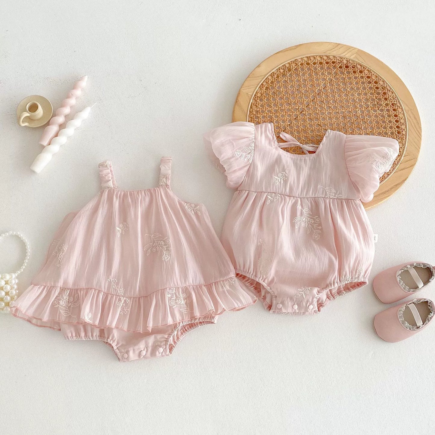 Summer Arrival Baby Girls Cute Pink Short Sleeves Flowers Embroidered Onesies